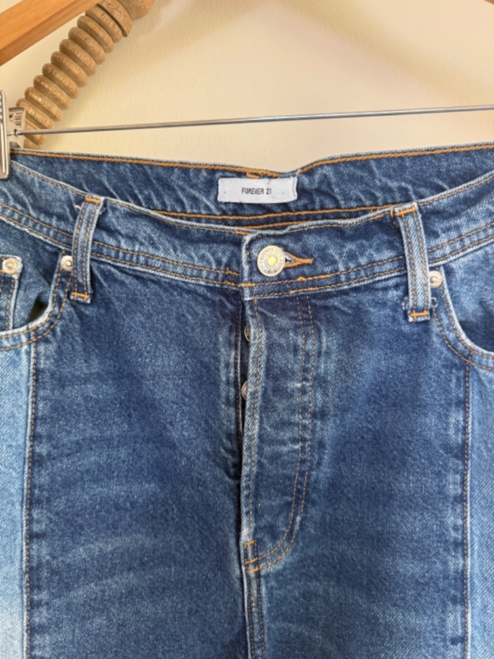 Forever 21 Patchwork Wide Leg Jeans size 32 - Picture 3 of 6